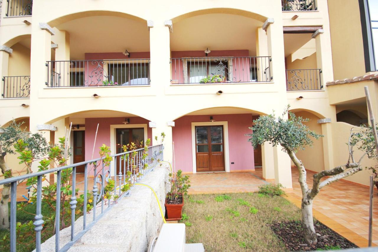 Sa Mirada Apartments Villasimius Kültér fotó